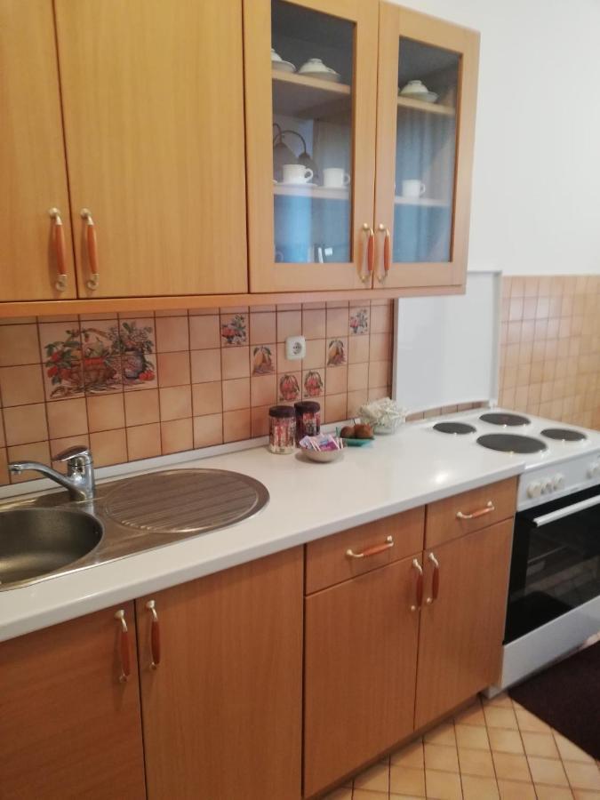 Apartment Sarah Бихач Экстерьер фото