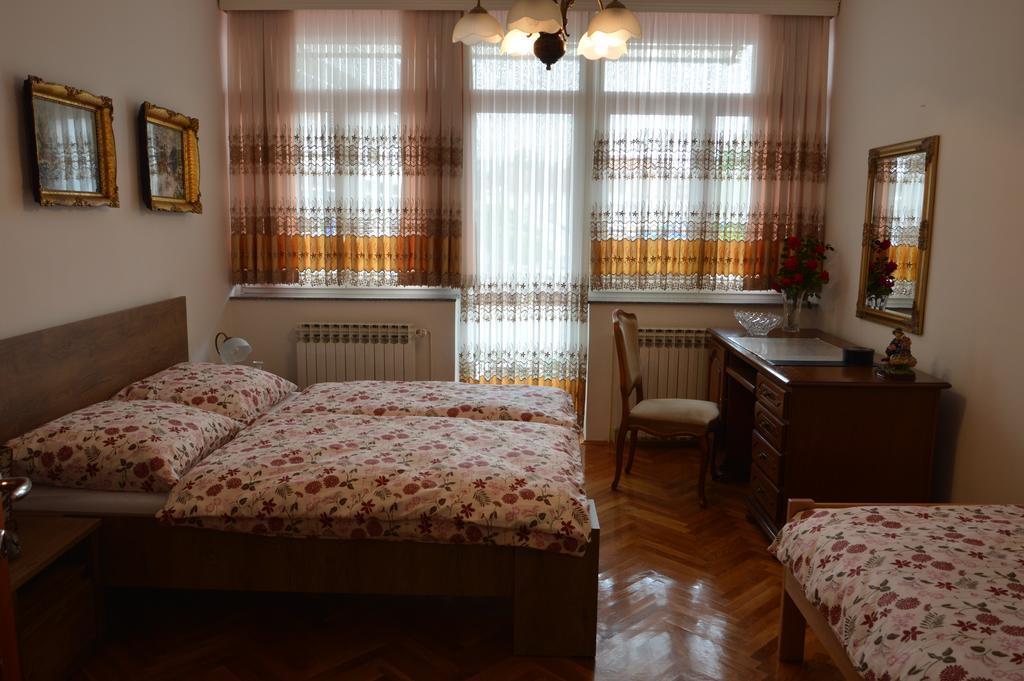 Apartment Sarah Бихач Экстерьер фото